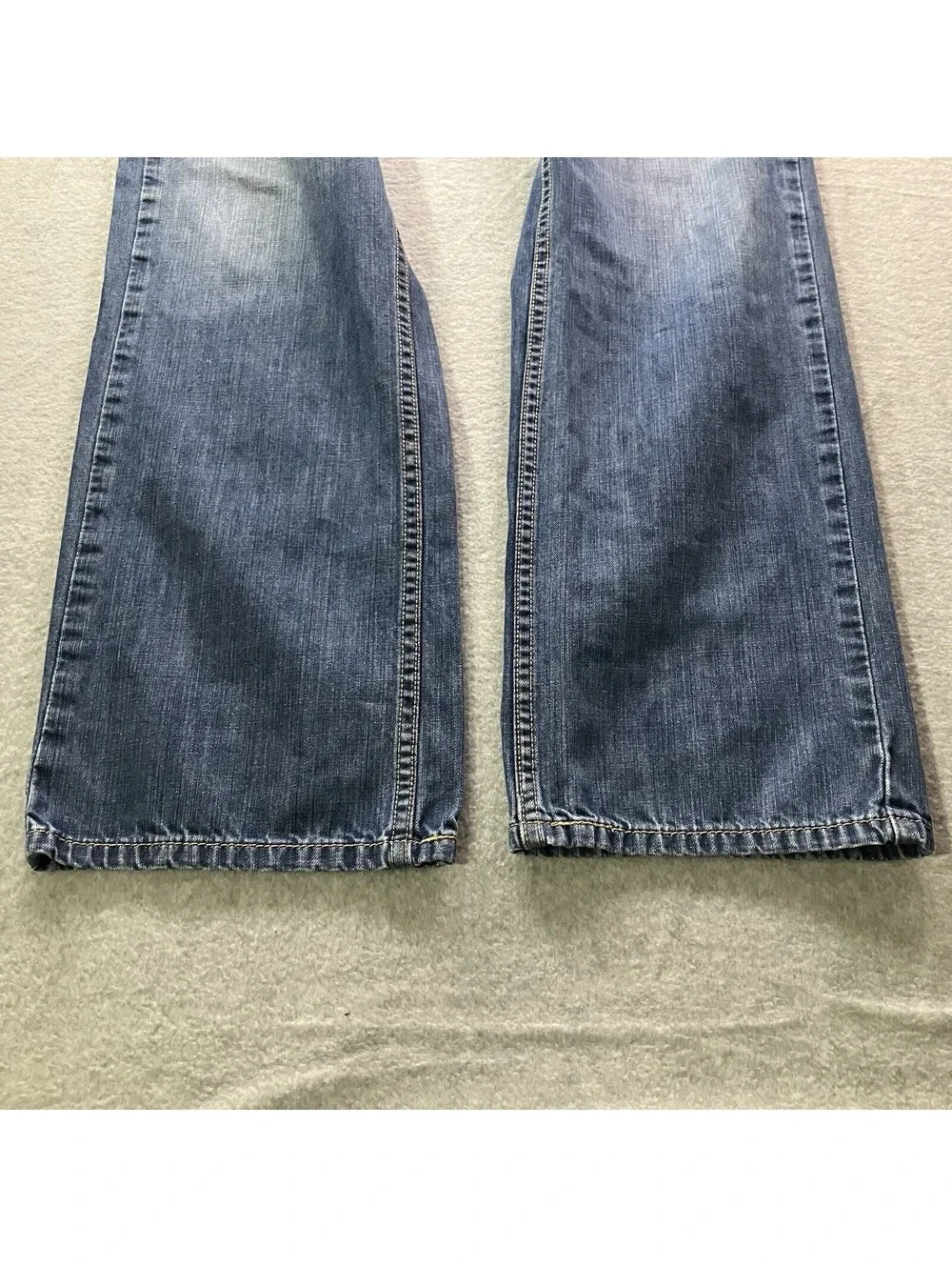 Levis 559 Jeans Mens 33x32 Blue Relaxed Fit Straight Leg Denim Light Wash Y2K